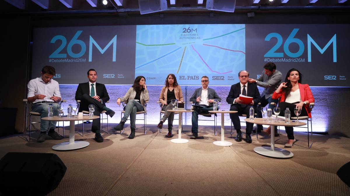 Los cinco candidatos, en el debate.