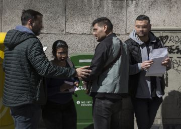 Agents de paisà a la caça del lladre a Barcelona