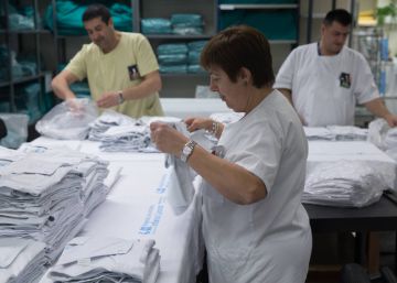 La Comunidad admite quejas por la ropa sucia en los hospitales, un servicio privatizado