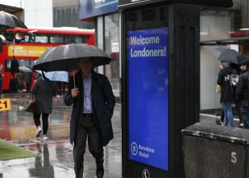 Barcelona rep una pluja de floretes a Londres
