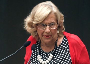 Carmena, en su despedida: “Cuidar la democracia significa no emplear manipulaciones y mentiras”