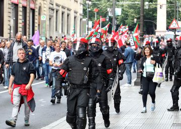 Un detenido y tres imputados en la
huelga del Metal de Bizkaia
