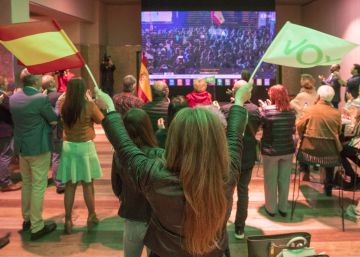 Vox passa, en gairebé dos mesos, de l’èxtasi a la irrellevància