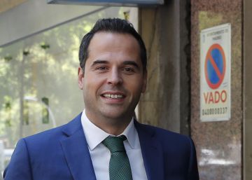 Aguado pide a PSOE y Más Madrid que se abstengan en Madrid e insiste en que Cs votará no a Sánchez