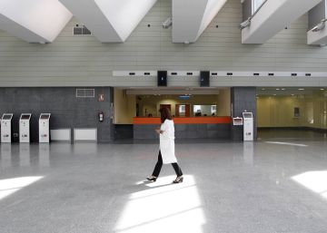 Más de la mitad de los concursos públicos de sanidad en Madrid están ligados a ‘lobbies’