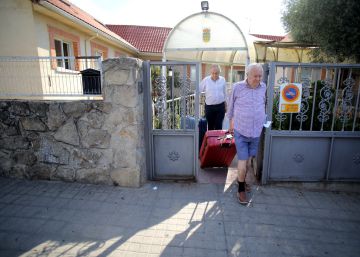 Dos cuidadores para 70 ancianos en un geriátrico privado de Madrid