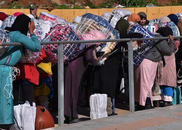El infierno de las porteadoras de El Tarajal