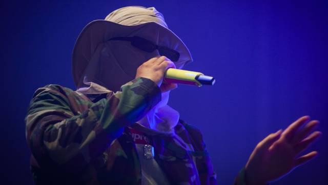 Bad Bunny, durante su concierto en el Sónar.