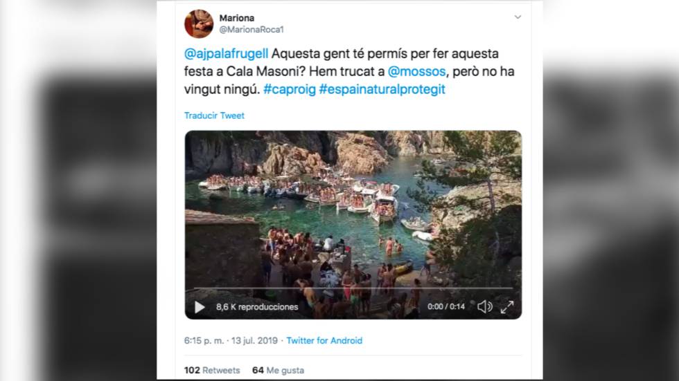 Denuncian fiestas privadas en barcos fondeados en calas de la Costa Brava