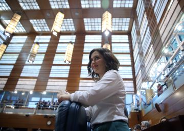 Díaz Ayuso alcanza la presidencia de la Comunidad de Madrid con los votos de PP, Cs y Vox