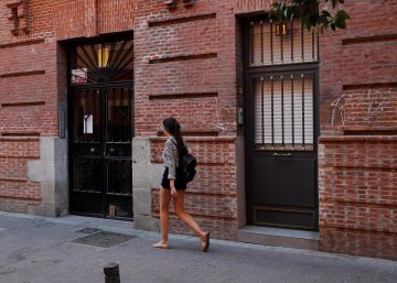 Un hombre mata a su pareja en Madrid y pide ayuda para deshacerse del cuerpo
