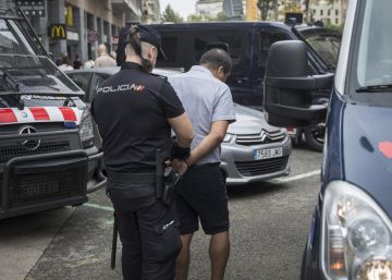 Los identificados en la operación contra los robos en el metro de Barcelona acumulan 185 detenciones y 667 denuncias