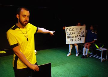 Luis Figo, personatge teatral en una història de traïció