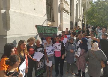 La PAH pide a Almeida recurrir la sentencia sobre la venta de pisos de la EMVS