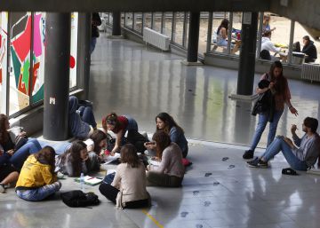 El 15% de universitarios deja la carrera en el primer año