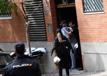 Una maltratada liberada por agentes de los GEO