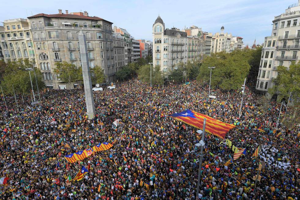 La manifestación del centro de Barcelona en la que han confluido las cinco marchas indepenentistas