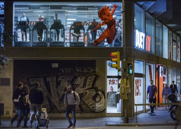 La Barcelona que viu aliena a la sentència