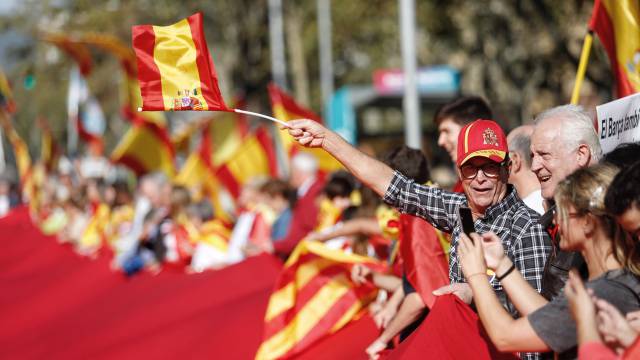 Manifestantes en la marcha de Societat Civil Catalana.