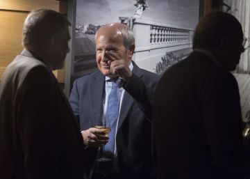 ‘Política & Prosa’ & brindis d’aniversari amb esperança