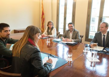 Govern y comunes, cerca de acordar subidas de impuestos