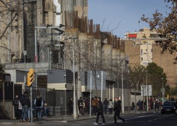 Afectados por la Sagrada Familia acusan al consistorio de falta de transparencia Afectados por la Sagrada Familia acusan al consistorio de falta de transparencia