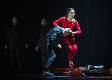 Sánchez-Gijón se estrena en el baile para dar voz a las valientes ‘Juanas’ de la historia Sánchez-Gijón se estrena en el baile para dar voz a las valientes ‘Juanas’ de la historia