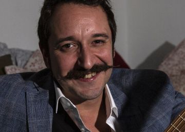 Litus, un artista de bigotes Litus, un artista de bigotes