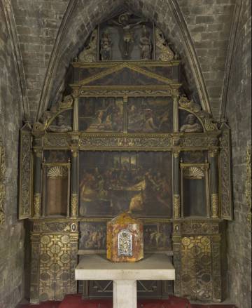 El retablo que tapaba la vidriera.