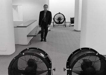 Muere Joan de Muga, galerista y “promotor visual”
