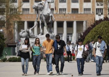 Los tribunales obligan a la Comunidad a saldar la deuda de Aguirre con las universidades públicas