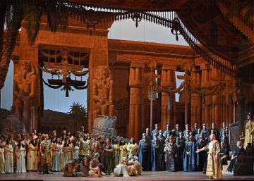‘Aida’ torna al Liceu amb decorats de fa 75 anys