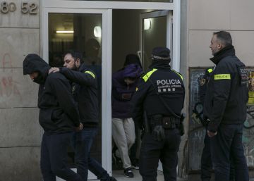 Operación policial contra el tráfico de drogas en el Raval Operación policial contra el tráfico de drogas en el Raval