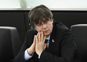 Puigdemont quiere visitar a los presos en febrero con un grupo de
eurodiputados