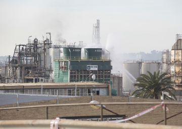 La Generalitat denuncia que la empresa química de Tarragona no avisó del accidente La Generalitat denuncia que la empresa química de Tarragona no avisó del accidente