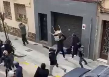 Seis ultras del fútbol detenidos en dos peleas en Valencia y en Cornellà