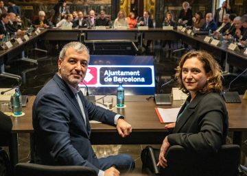 Barcelona intenta alleugerir el buit del Mobile amb paquets turístics