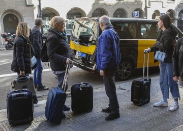 La cancel·lació del MWC deixa a mig gas restauradors i comerços