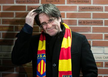 Esperar a Puigdemont en un área de servicio