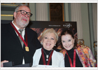 Nuria Espert, Mirella Freni y Matti Salminen, medallas de oro del Liceo