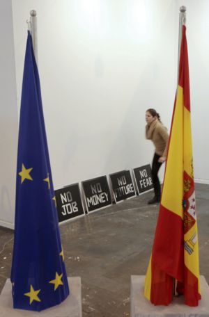 La obra 'Cuestión Nacional' de Marlon de Azambuja, en la galería Max Estrella