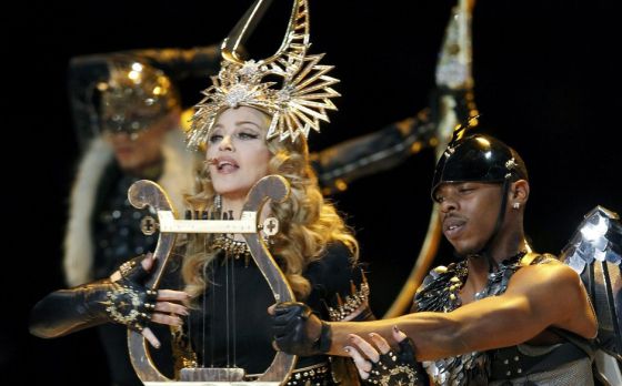 Madonna noquea a Elvis