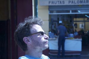 Larry Grenadier aprovecha para tomar el sol (Valencia) (se me olvidó quitar el filtro de tungsteno, lo siento) Larry Grenadier aprovecha para tomar el sol (Valencia) (se me olvidó quitar el filtro de tungsteno, lo siento)