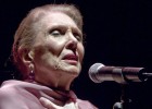María Dolores Pradera suspende indefinidamente su gira