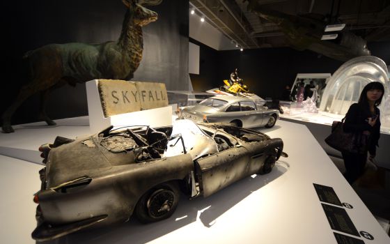Algunos de los coches de Bond expuestos en 'Designing 007'.