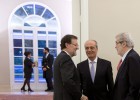 Rajoy se interesa por el tema del IVA y la piratería del sector del libro