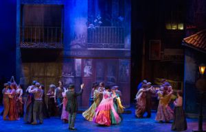 Montaje de José Carlos Plaza de 'La verbena de la Paloma' en el Teatro de la Zarzuela de Madrid.