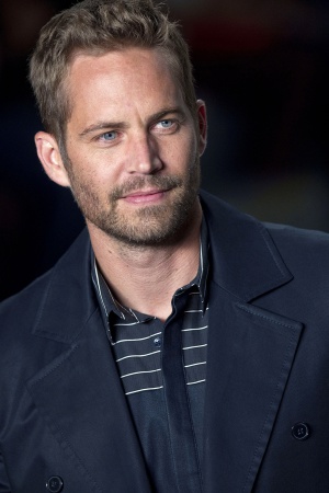 Muere El Protagonista De La Saga Fast & Furious En Un Accidente De ...