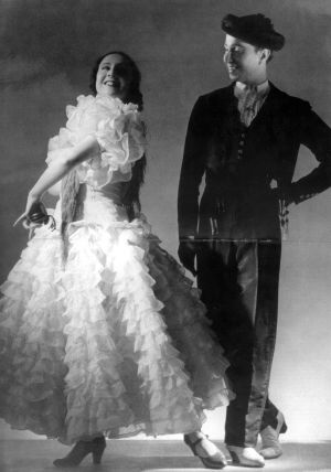 María de Ávila y Joan Magriñá, en 'Variante de bulerías' en el teatro del Liceo en 1940.