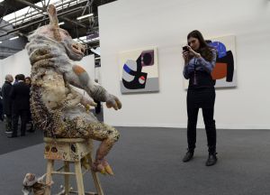 Una escultura de Monica Cook, en The Armory Show.